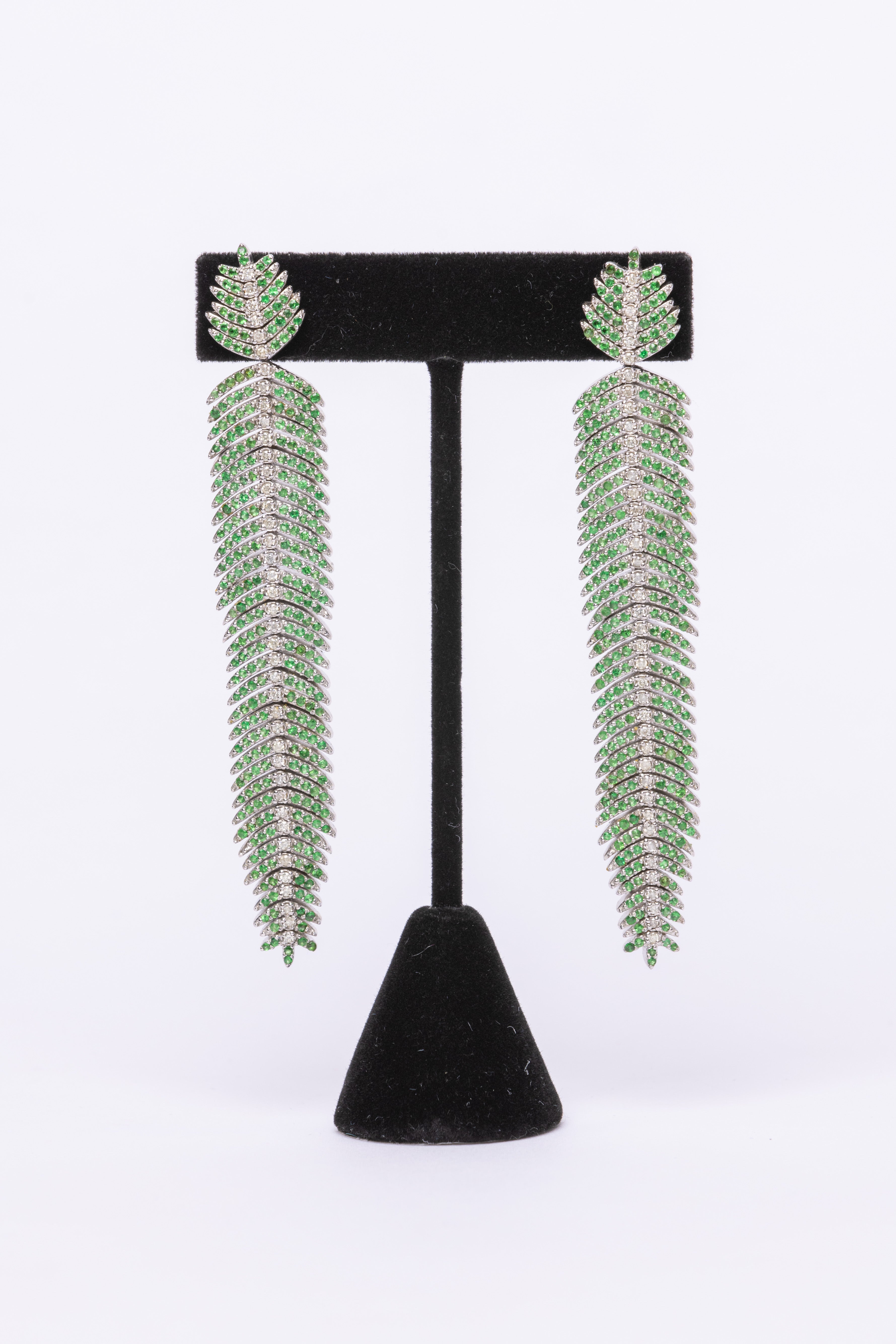 Diamond , Tsavorite Leaf Earring