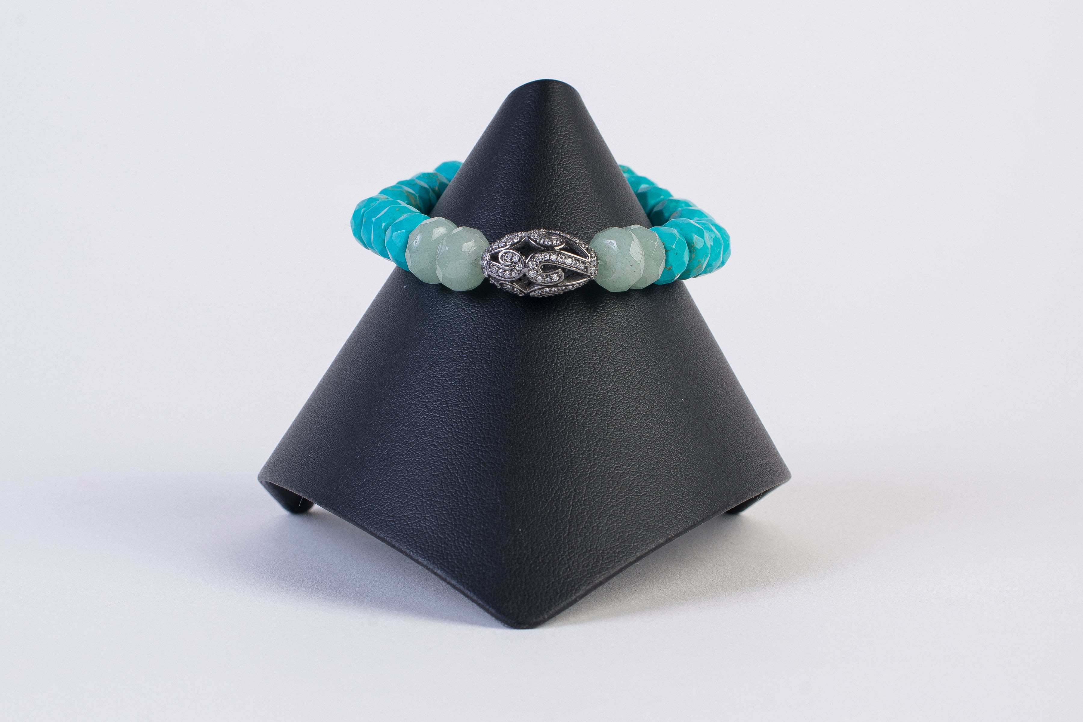 Turquoise and white topaz bracelet
