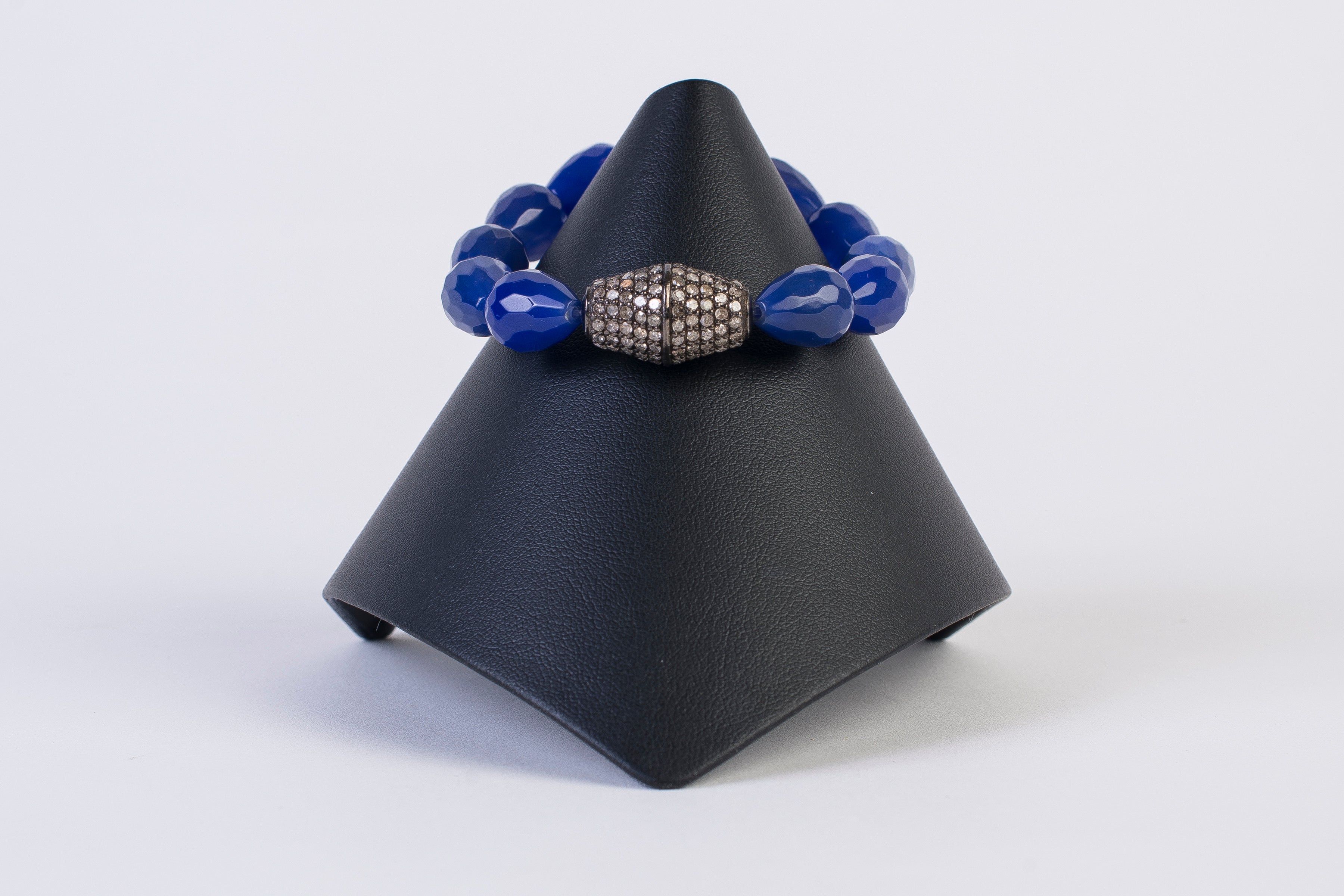 Pave diamond and bright jade bracelet