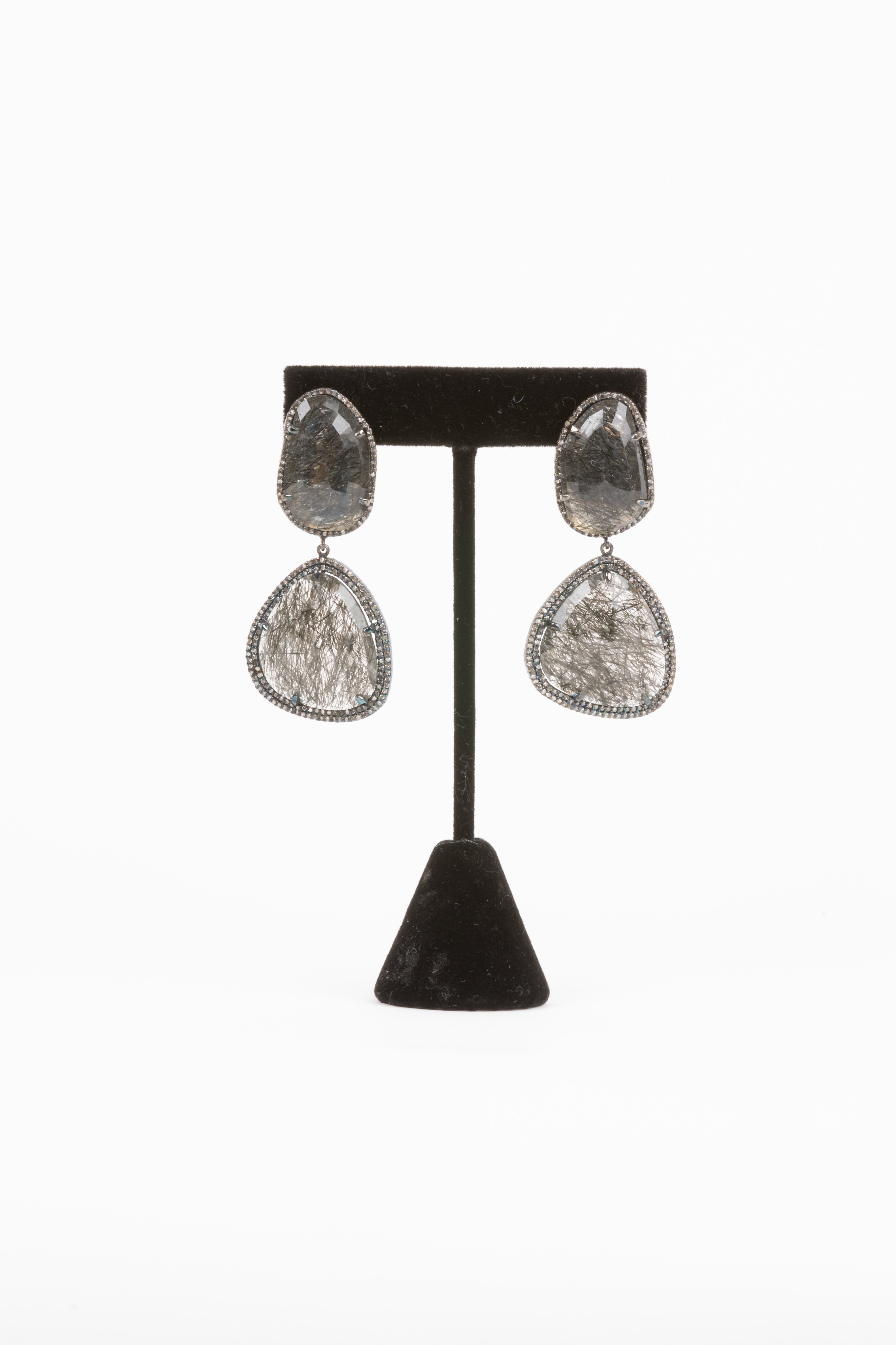 Pave diamond, rutilated quartz