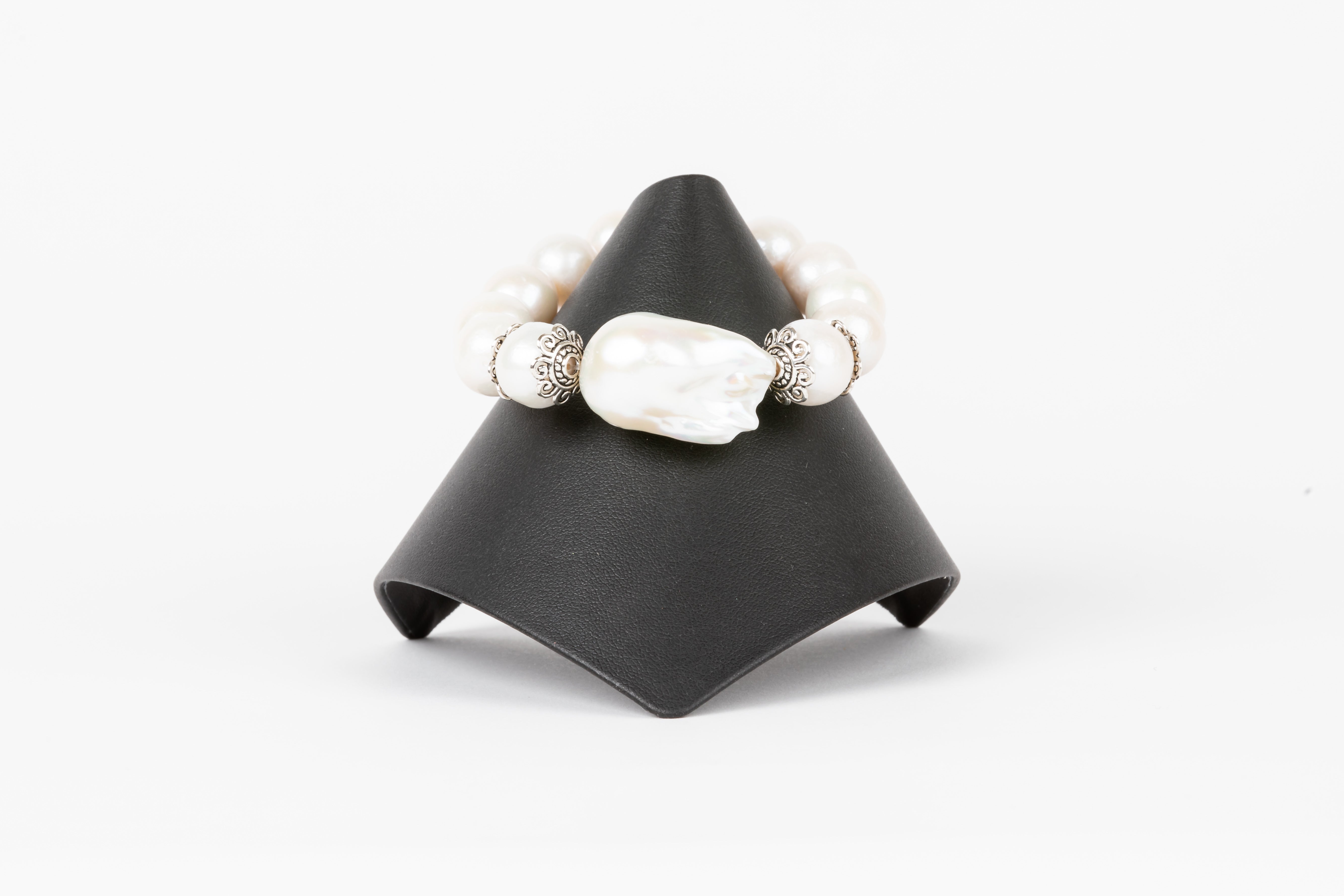 Baroque Pearl Bracelet
