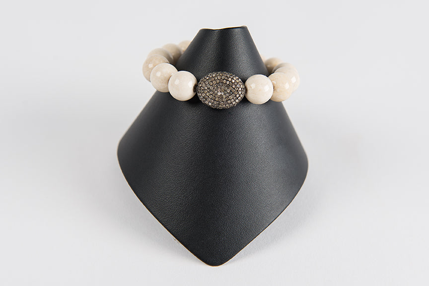 Natural agate and pave diamond bead