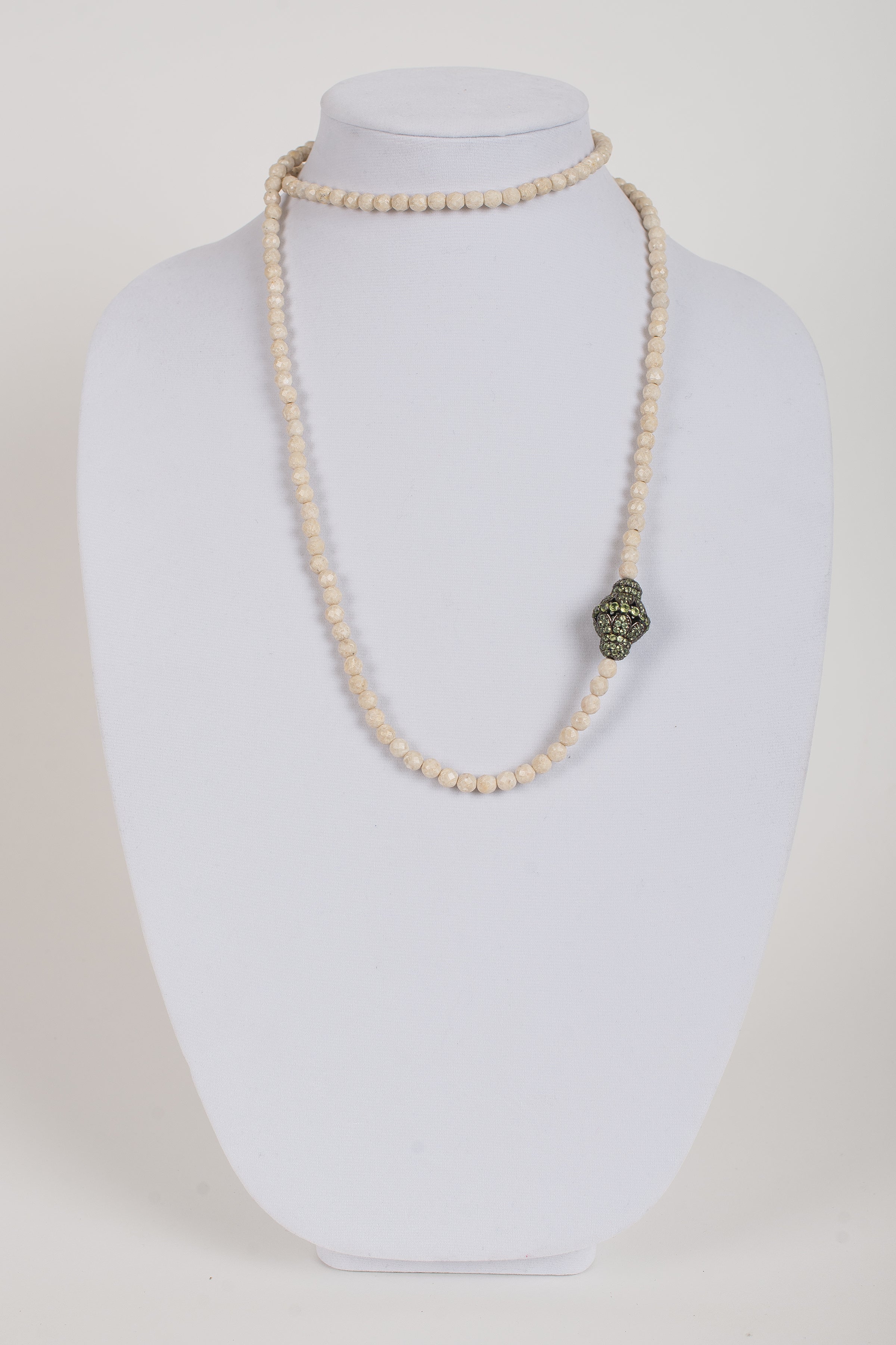 Peridot Focal Bead on Natural Agate