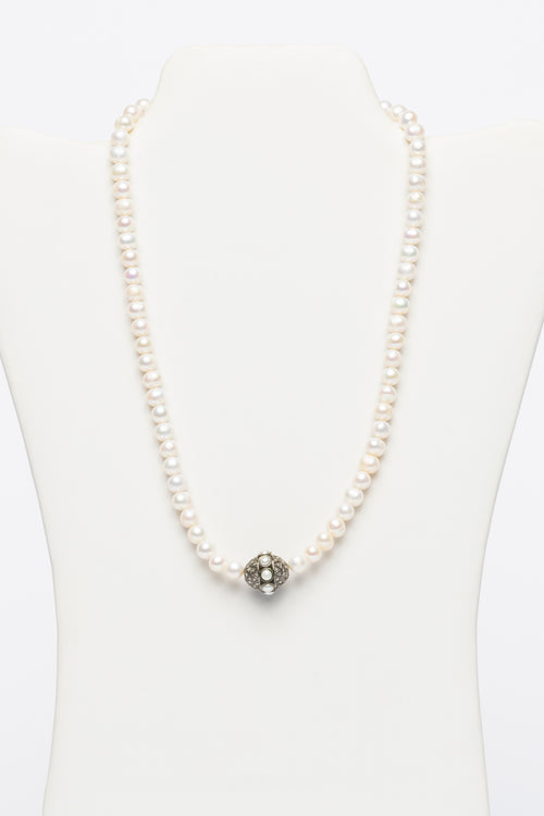 Pearl And Diamond Necklace