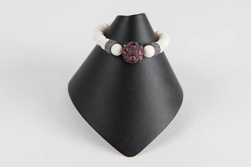 Coral with Garnet and white topaz