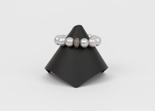 Pave Diamond, Grey Pearl