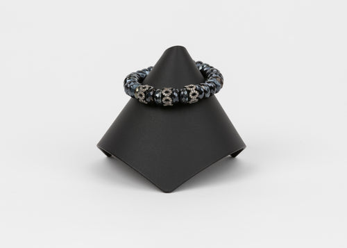 Pave Diamond, Black Spinel
