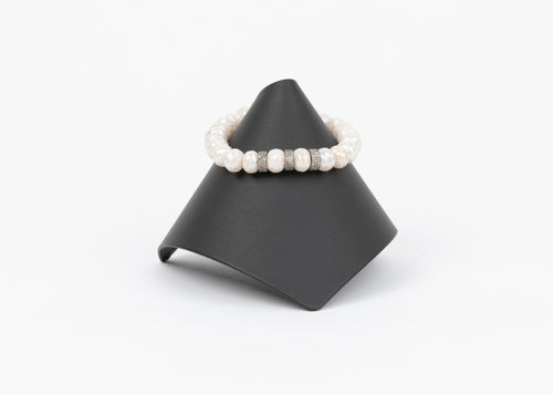 Pave Diamond, Mystic Moonstone