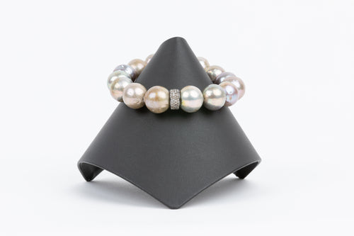 Pave Diamond, Pearl