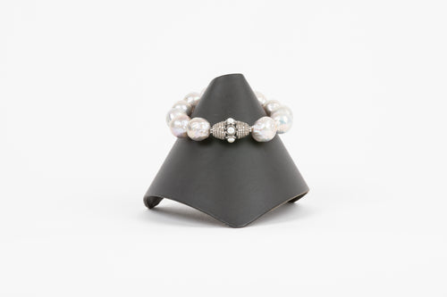 Pave diamond,  pearl bracelet