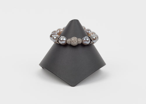 Pave diamond, Mystic quartz